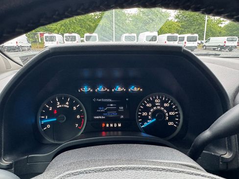 Used 2017 Ford F150 XLT w/ Equipment Group 302A Luxury AWD/4WD image 16