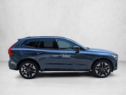Certified 2026 Volvo XC60 B5 Plus w/ Protection Package Premier AWD/4WD image 4