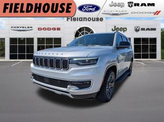 Used 2024 Jeep Wagoneer Series II w/ Flexible Seating Group AWD/4WD video 1