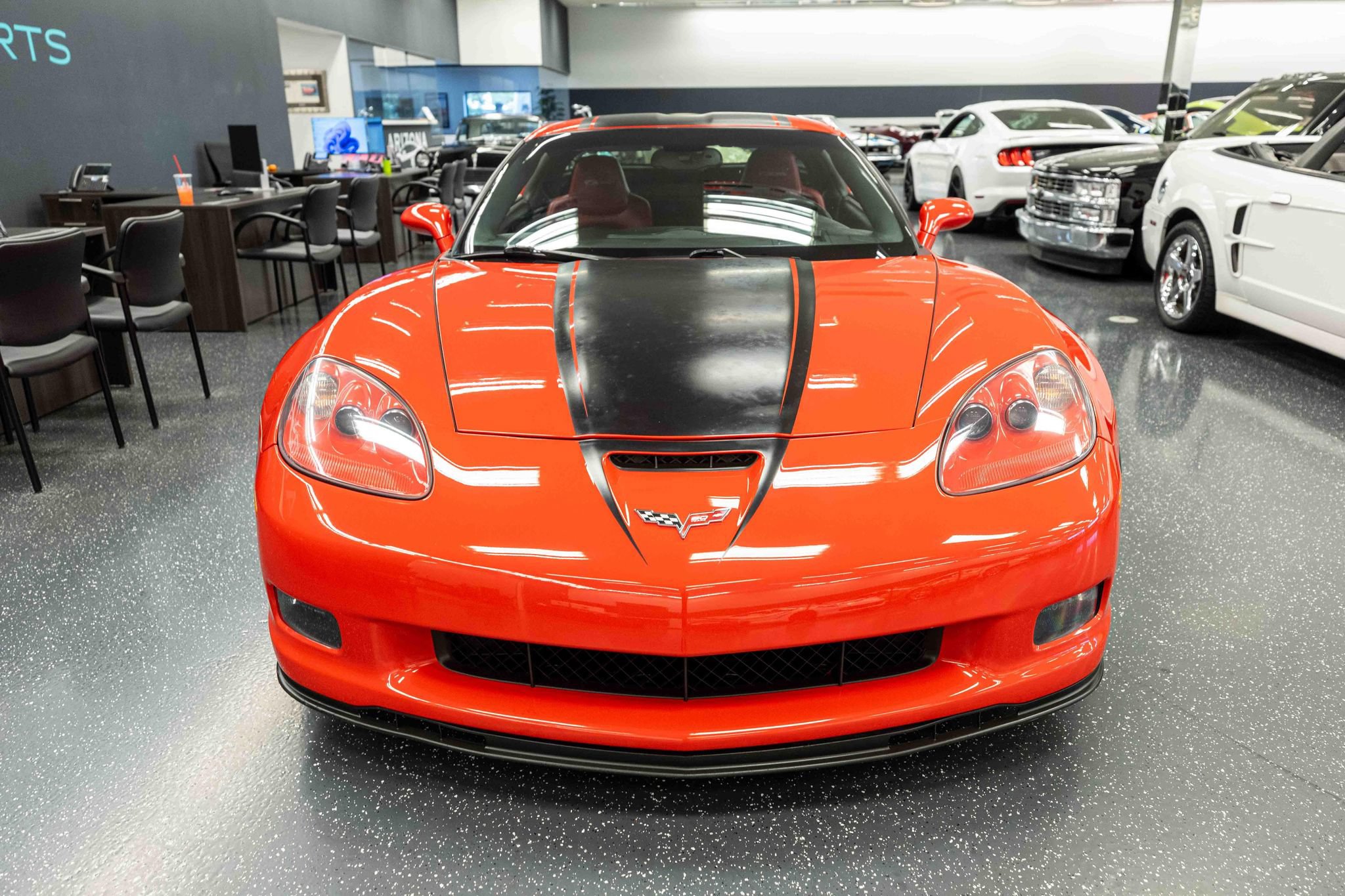 Used 2013 Chevrolet Corvette Z06 RWD image 2