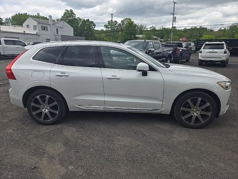 Used 2018 Volvo XC60 T6 Inscription w/ Convenience Package AWD/4WD image 9