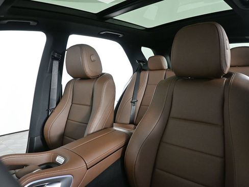 New 2026 Mercedes-Benz GLE 450 4MATIC image 5
