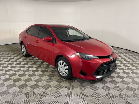 Used 2017 Toyota Corolla LE FWD image 16
