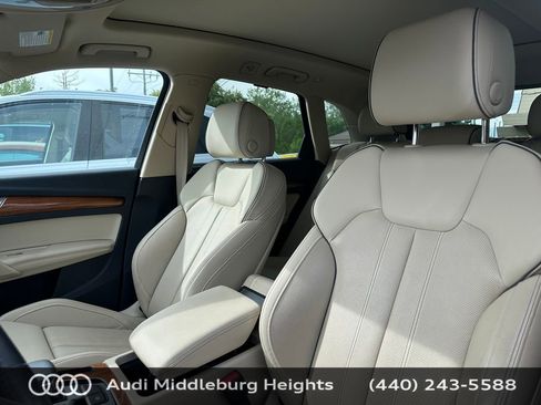Used 2023 Audi Q5 2.0T Premium Plus w/ Premium Plus Package AWD/4WD image 13