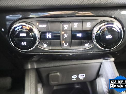 Used 2025 Chevrolet TrailBlazer RS w/ Convenience Package image 27