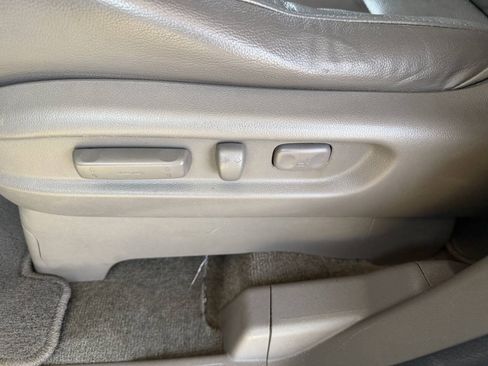 Used 2011 Honda Odyssey EX-L image 23