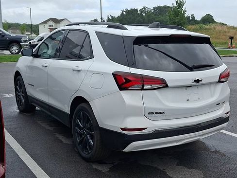 Used 2023 Chevrolet Equinox RS AWD/4WD image 4