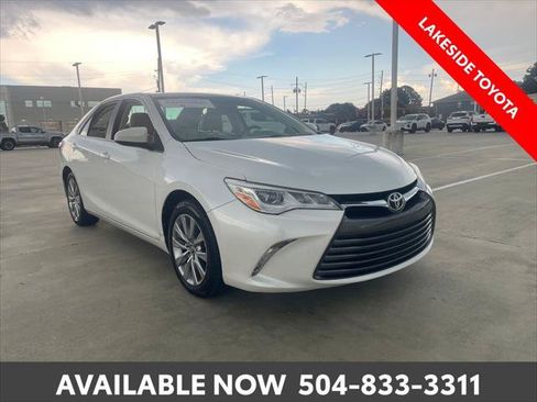 Certified 2017 Toyota Camry XLE FWD image 8
