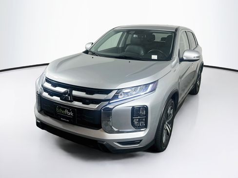 Used 2024 Mitsubishi Outlander Sport AWD image 3