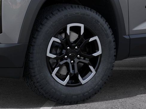 New 2027 Chevrolet Equinox ACTIV FWD image 9