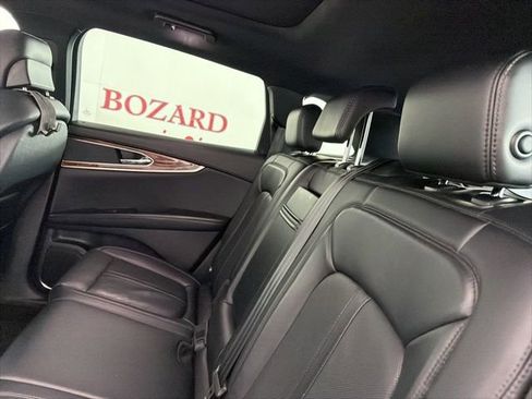 Used 2018 Lincoln MKX Reserve w/ Driver Assistance Package image 13