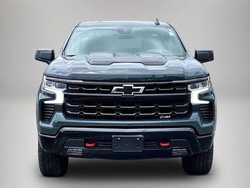 Used 2025 Chevrolet Silverado 1500 LT Trail Boss AWD/4WD image 3