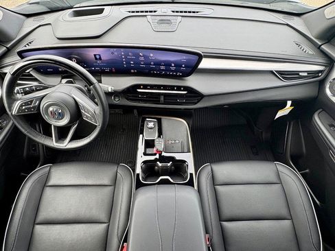 Used 2025 Buick Enclave Avenir w/ Super Cruise Package image 15