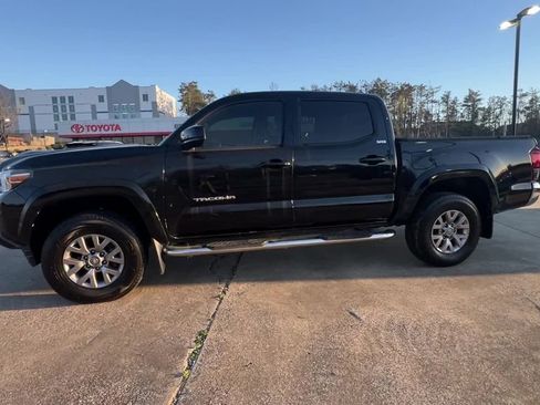 Used 2019 Toyota Tacoma SR5 image 3