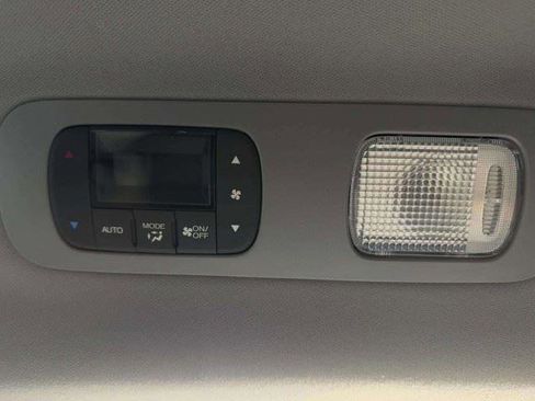 Used 2023 Honda Odyssey EX-L image 53