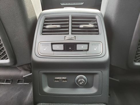 Used 2020 Audi A4 2.0T Premium Plus w/ Premium Plus Package image 15