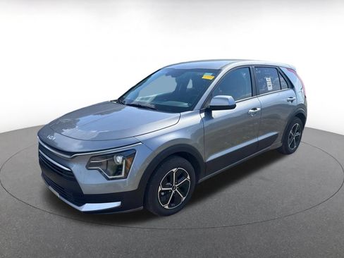 Used 2026 Kia Niro LX FWD image 7