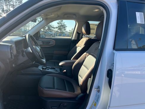 New 2025 Ford Bronco Sport Outer Banks w/ Outer Banks Tech Package+ image 10