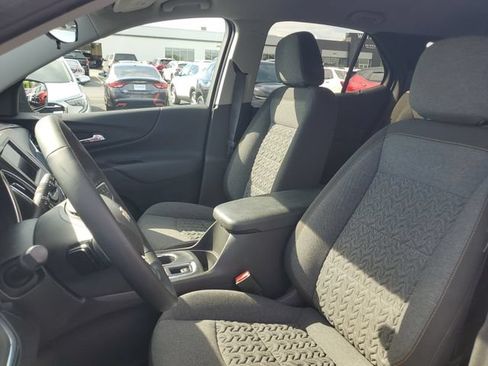 Certified 2024 Chevrolet Equinox LT w/ LPO, Floor Liner Package FWD image 17