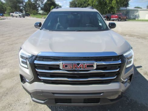 New 2027 GMC Terrain Elevation w/ Elevation Premium Package FWD image 10