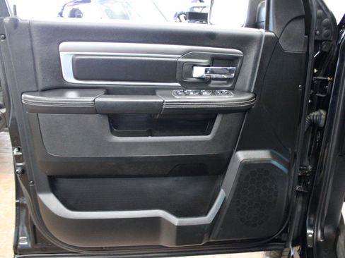 Used 2022 RAM 1500 Classic Warlock image 17