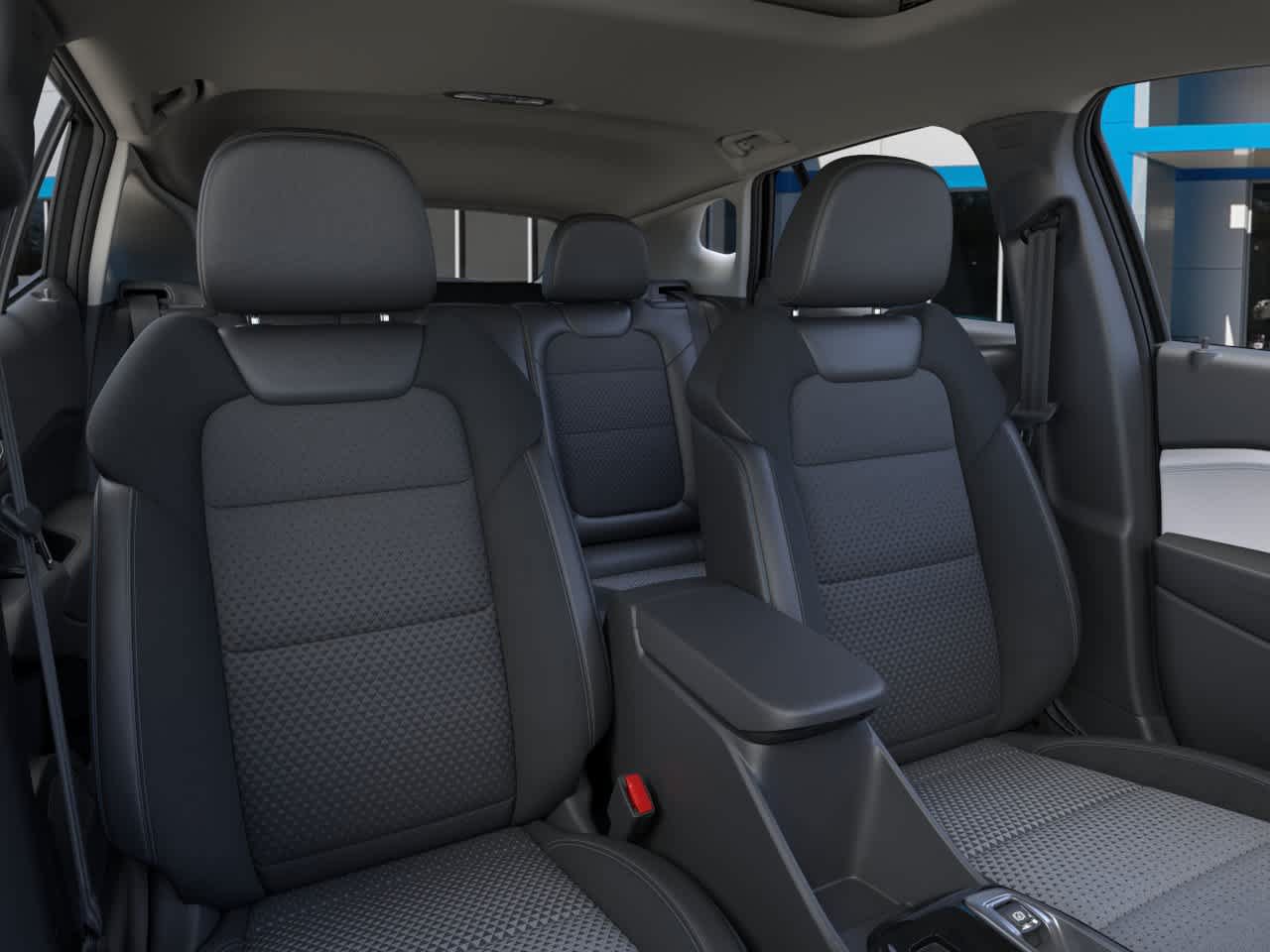 Used 2026 Chevrolet Trax LT w/ Sunroof Package FWD image 16
