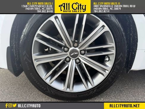 Used 2018 Genesis G80 3.8 image 28