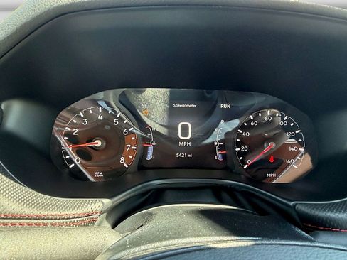 Used 2026 Jeep Compass Trailhawk AWD/4WD image 19