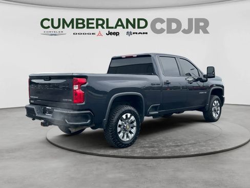 Used 2024 Chevrolet Silverado 2500 Custom w/ Custom Value Package AWD/4WD image 6