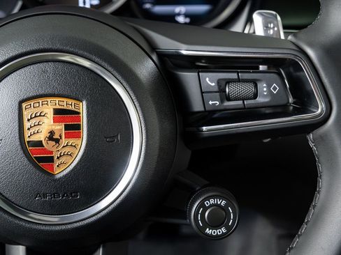 New 2026 Porsche Macan S image 11