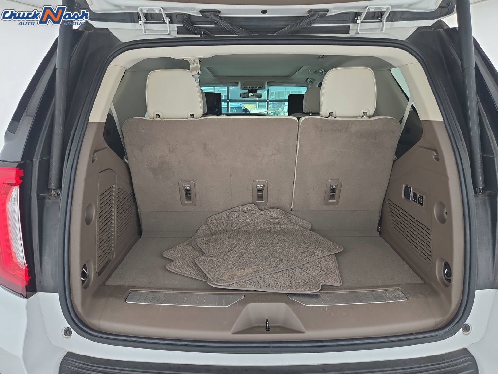 Used 2021 GMC Yukon Denali RWD image 32
