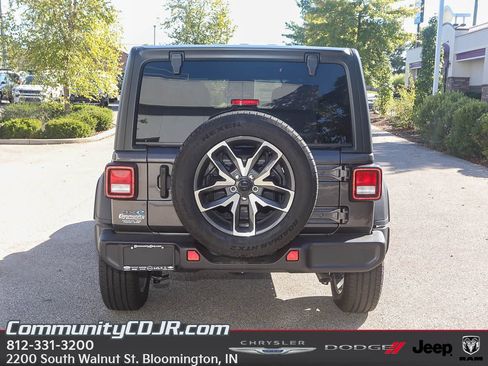 New 2025 Jeep Wrangler Unlimited Sport S 4xe w/ Convenience Group AWD/4WD image 7