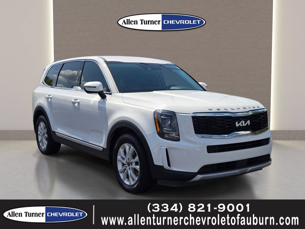 Used 2022 Kia Telluride LX FWD image 1