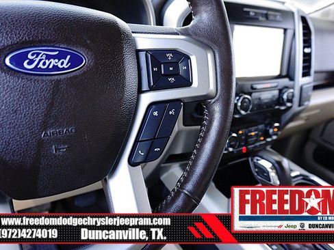 Used 2019 Ford F150 Lariat image 27