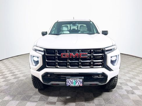 Used 2024 GMC Canyon AT4X image 2