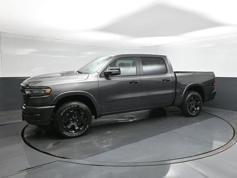 New 2026 RAM 1500 4x4 Crew Cab image 29