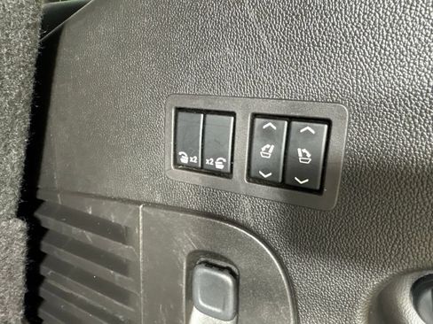 Used 2017 GMC Yukon SLT RWD image 59
