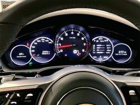 Certified 2023 Porsche Cayenne image 25