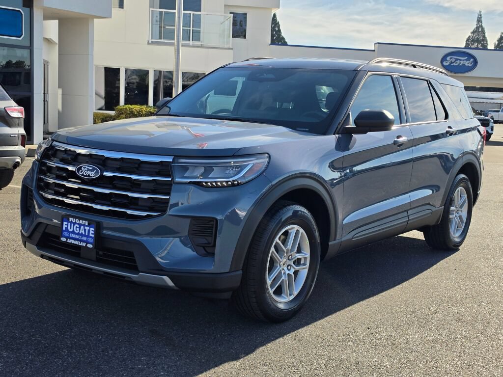 New 2027 Ford Explorer Active AWD/4WD image 2