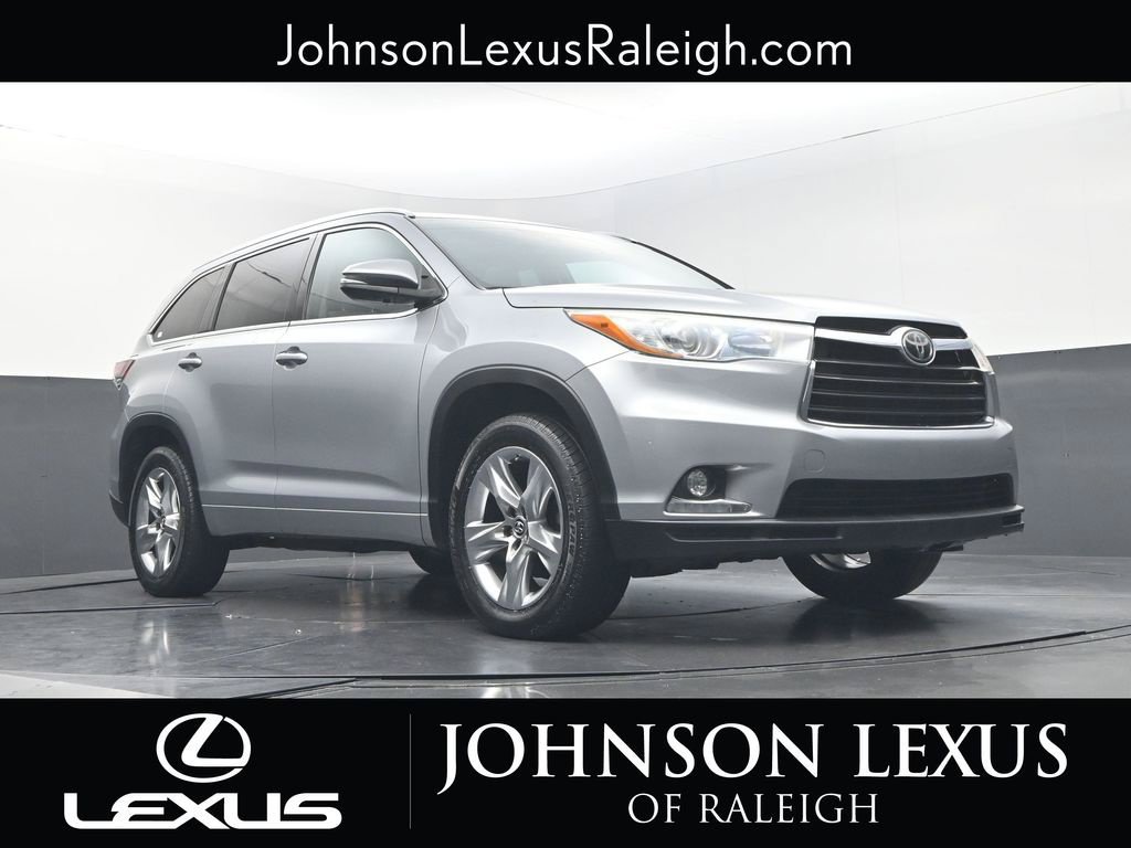 Used 2016 Toyota Highlander Limited Platinum FWD image 14