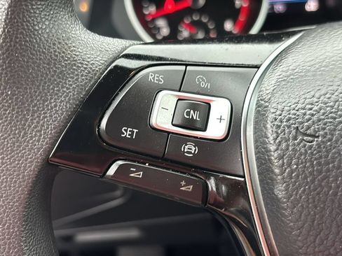 Used 2021 Volkswagen Tiguan S FWD image 15