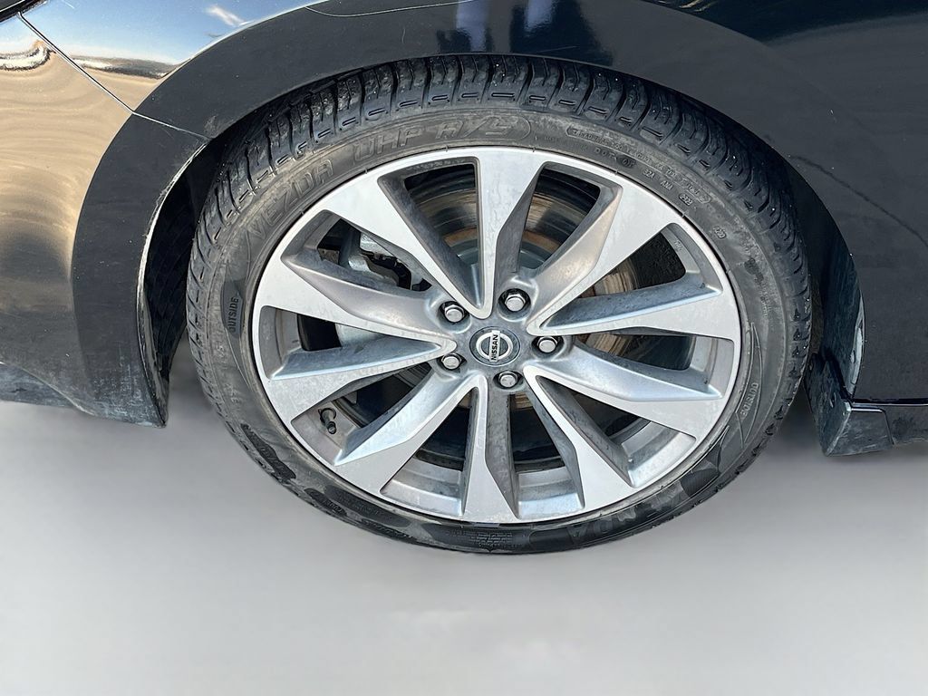 Used 2020 Nissan Maxima Platinum w/ Sport Mat Group FWD image 33