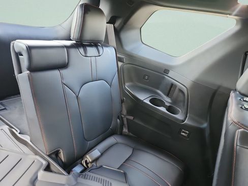 Certified 2025 Honda Pilot TrailSport image 34