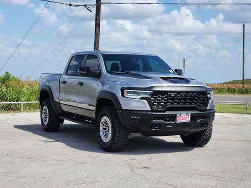 Used 2025 RAM 1500 RHO w/ RHO Level 1 Equipment Group AWD/4WD image 3