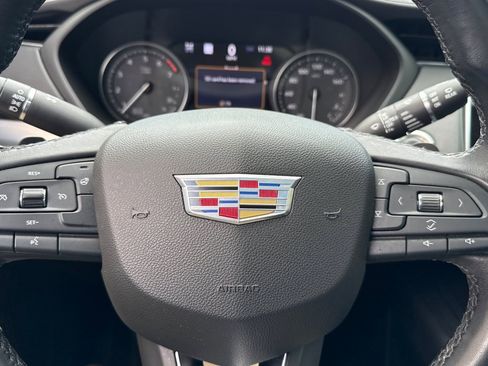 Used 2019 Cadillac XT4 Premium Luxury w/ Technology Package image 16