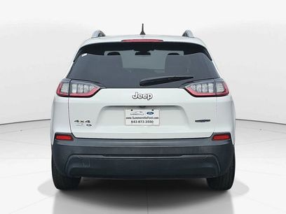 Used 2019 Jeep Cherokee Latitude Plus