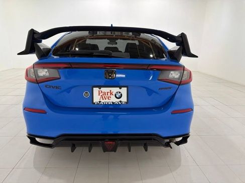 Used 2024 Honda Civic Sport image 4