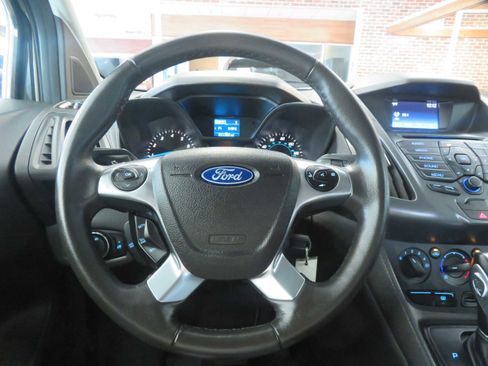 Used 2016 Ford Transit Connect XL image 26
