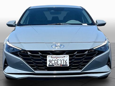 Used 2023 Hyundai Elantra Blue FWD image 3