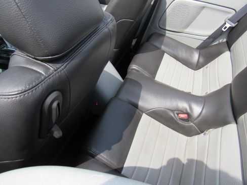 Used 2008 Ford Mustang GT RWD image 34